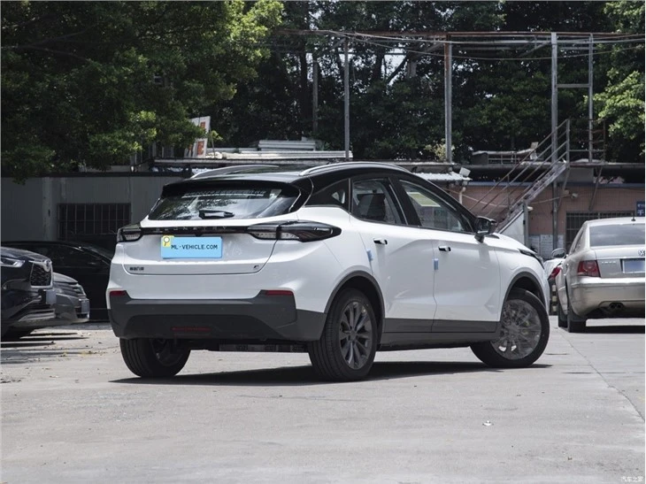 Geely Geometry C