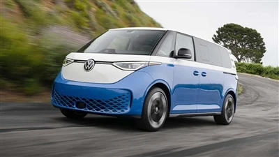 Volkswagen Kimliği. Buzz LWB Çıkış Yapıyor: Daha Uzun Dingil Mesafesi ve Daha...
