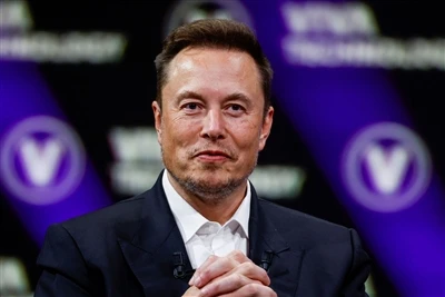 Musk, Ameliyat İhtiyacının Belirlenmesi İçin MRI Taramasından Geçecek