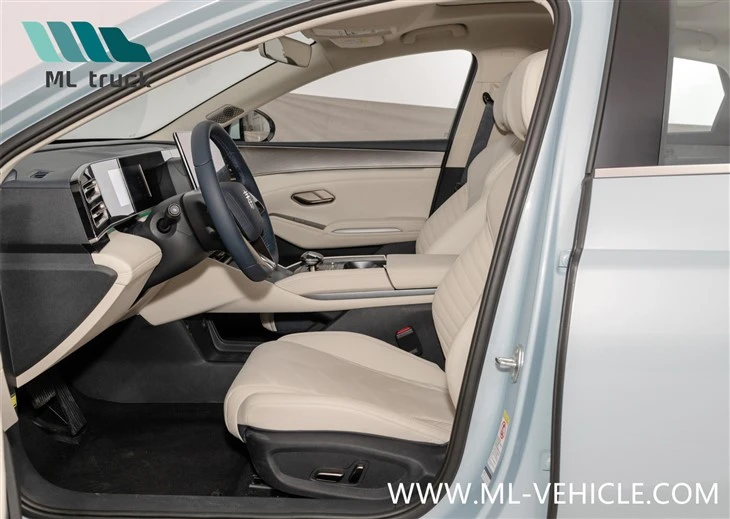 2024 BYD Qin L DM-i Sedan