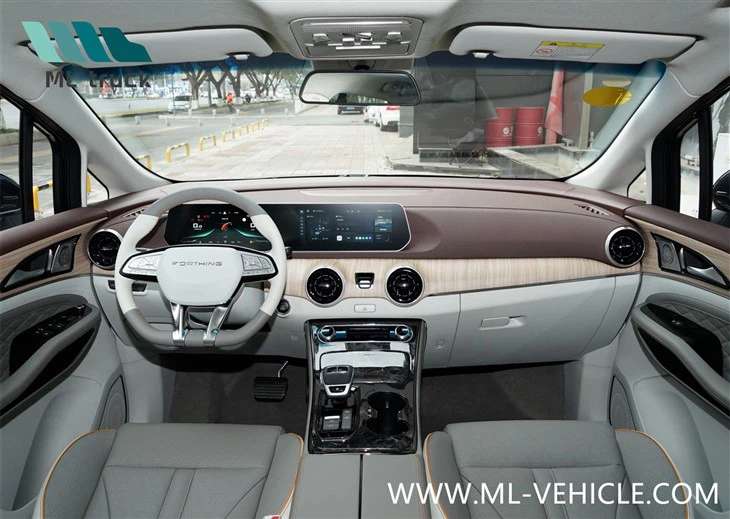 2024 DongFeng Forthing 1.5T DCT Yacht MPV