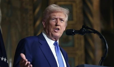 Trump, İthal Arabalara, Cipslere ve İlaçlara Yüzde 25 Tarife Uygulamayı Planl...